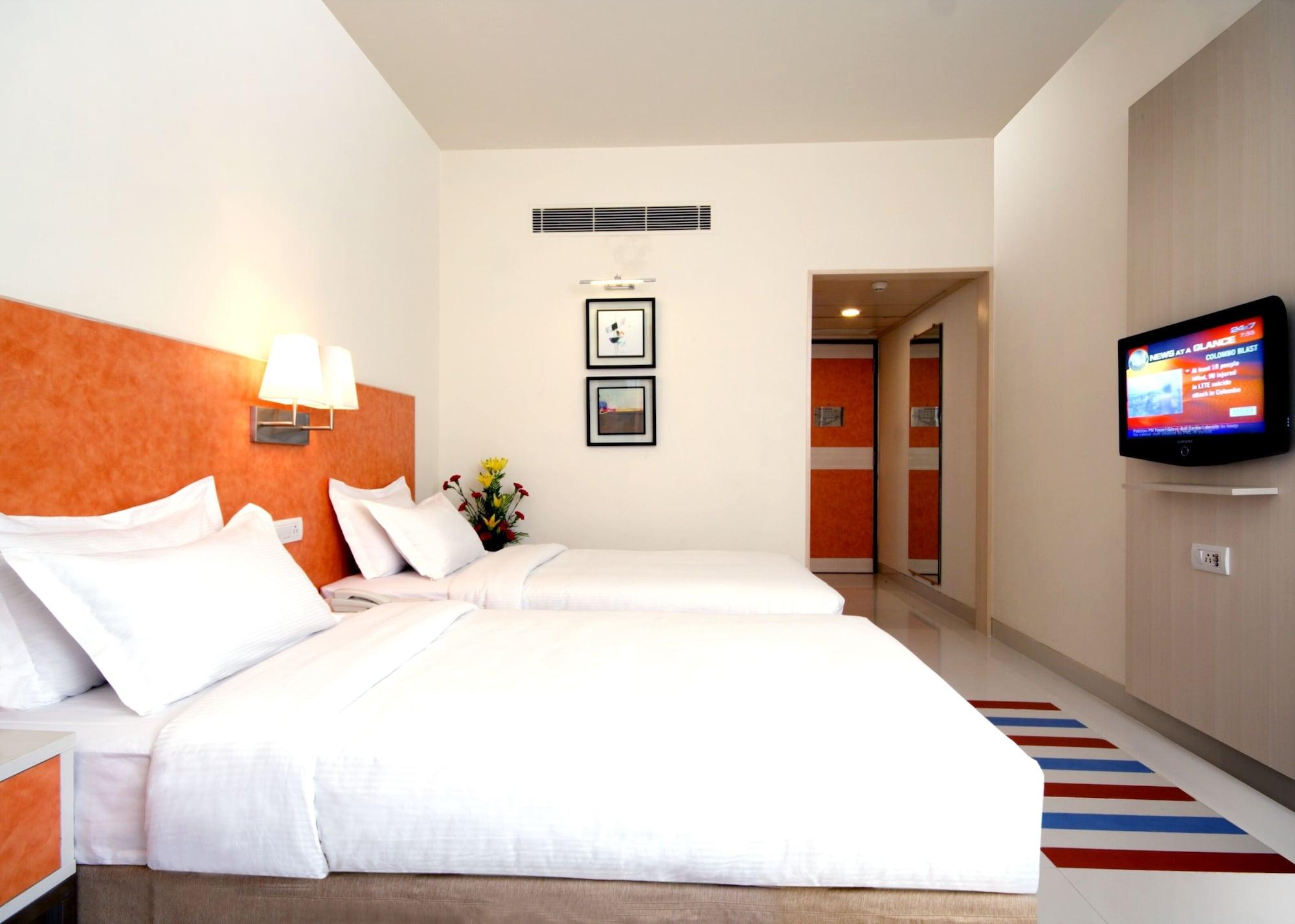 Aditya Hometel Hyderabad Ngoại thất bức ảnh